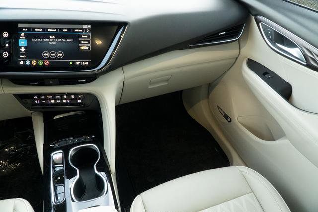 Used 2021 Buick Envision Avenir w/ Technology Package II image 14