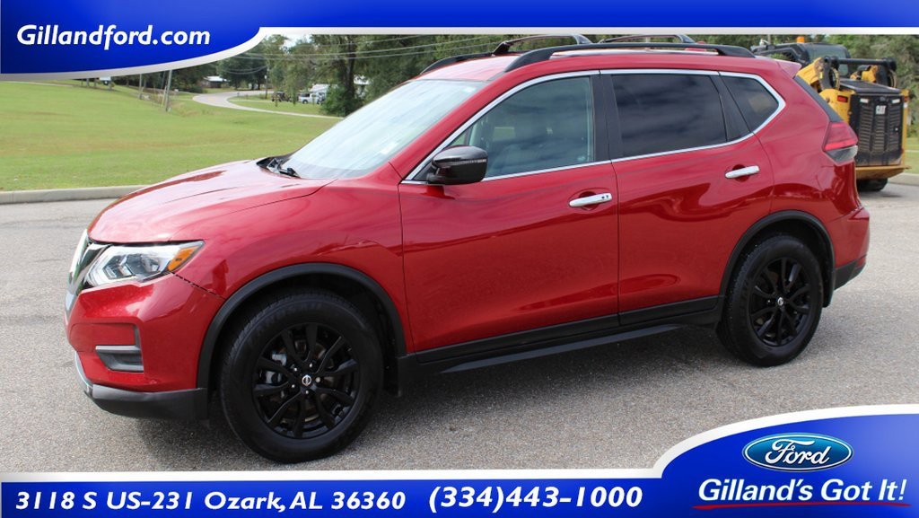 Used 2017 Nissan Rogue SV w/ Midnight Edition