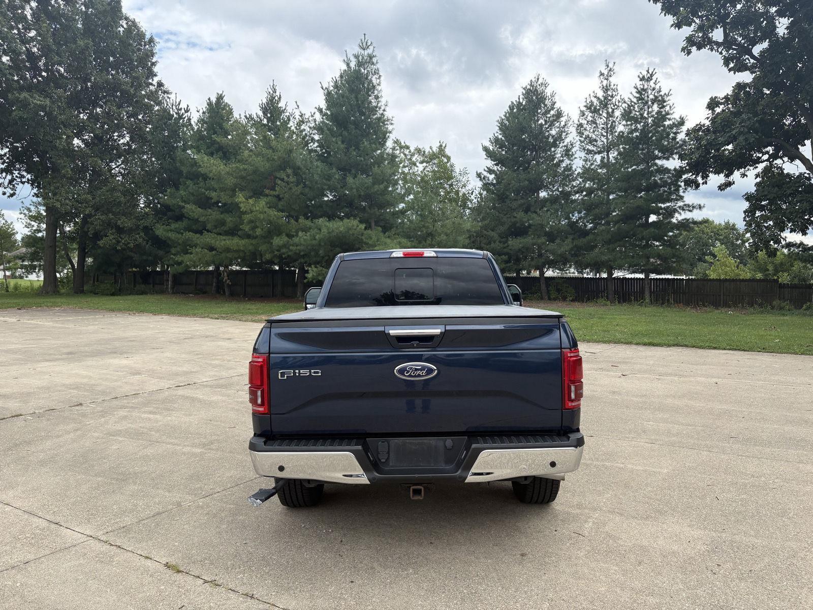Used 2016 Ford F150 Lariat w/ Equipment Group 502A Luxury AWD/4WD image 23