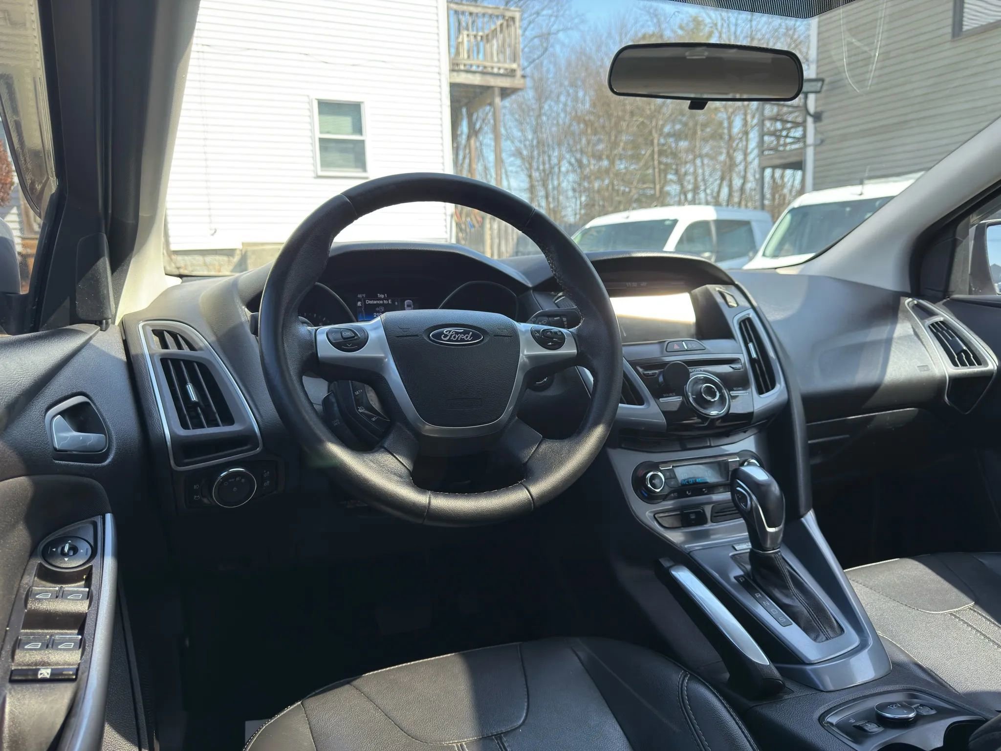 Used 2014 Ford Focus Titanium image 31