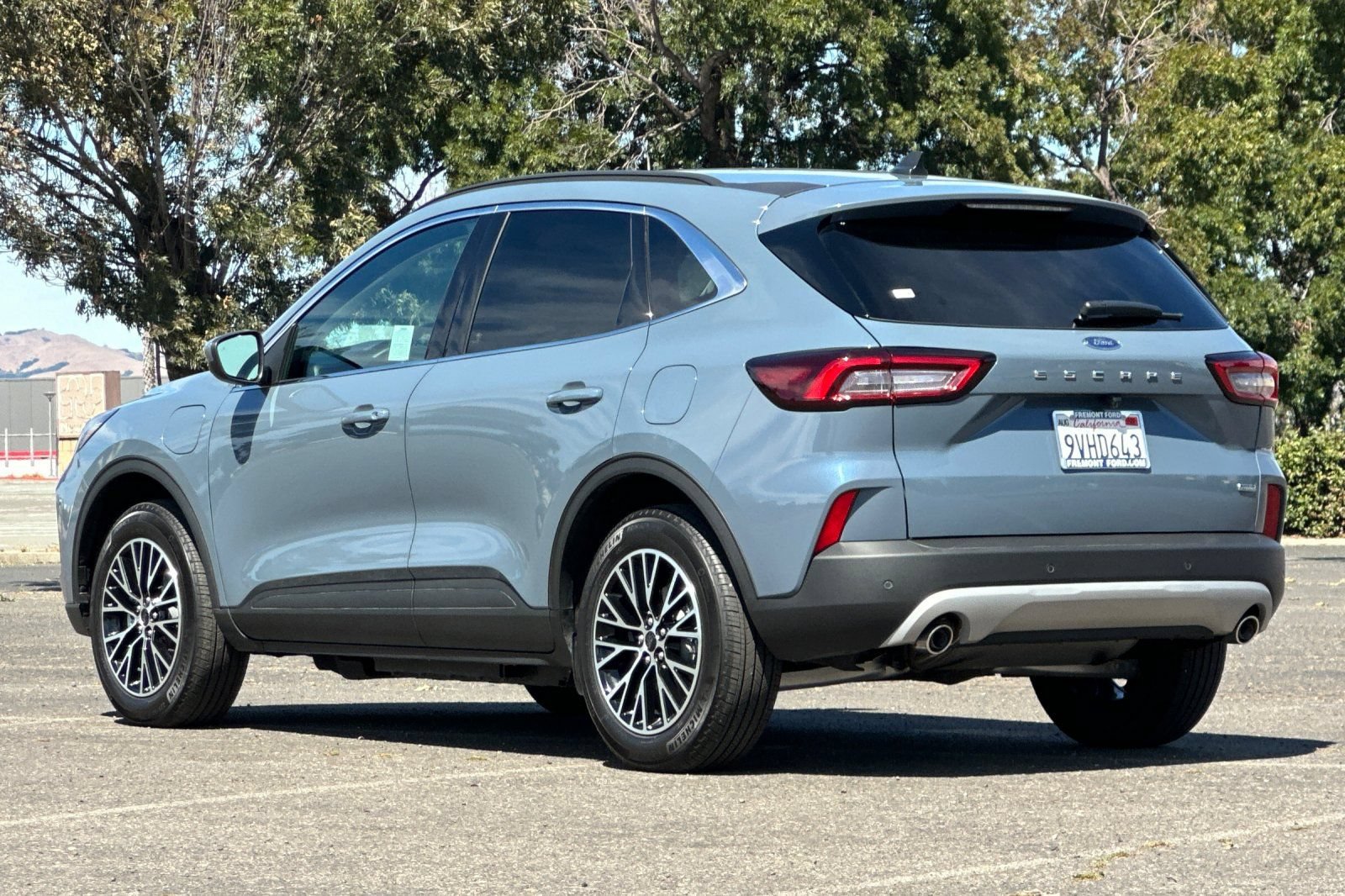 Certified 2025 Ford Escape SE FWD image 5
