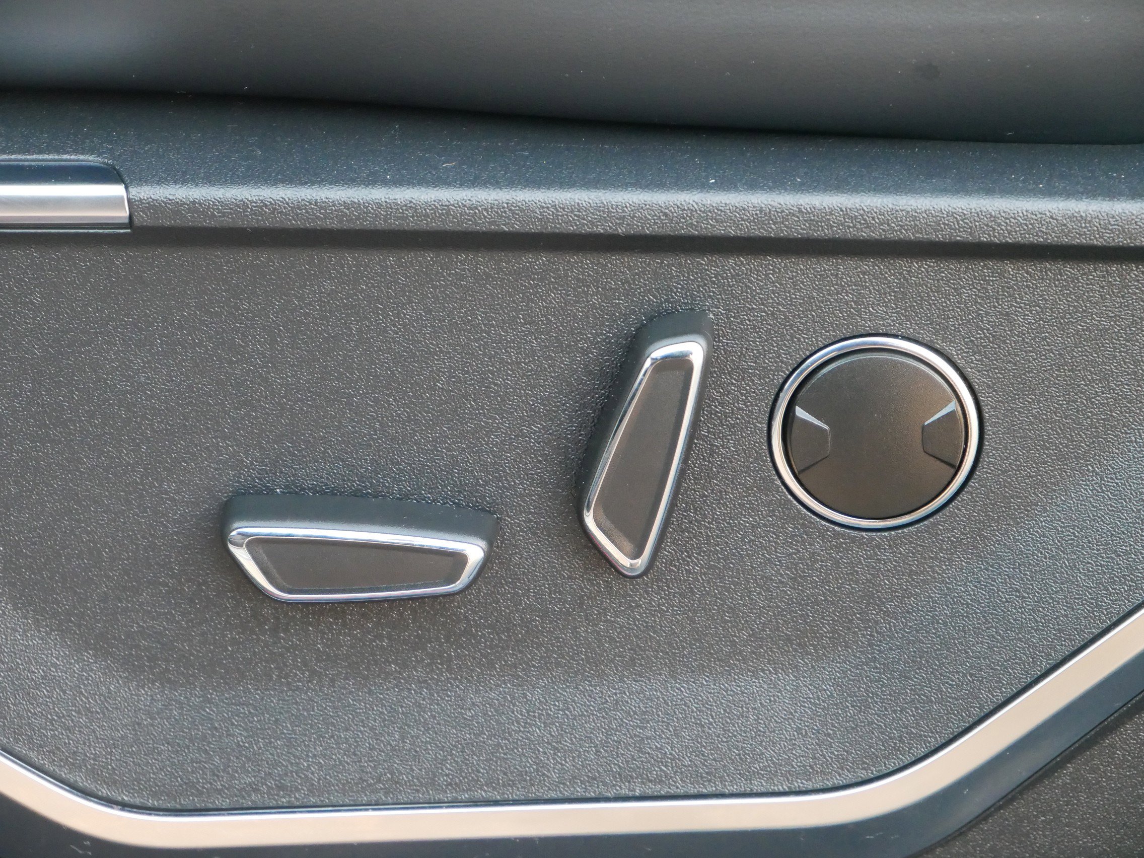 Certified 2024 Ford F150 Raptor image 12