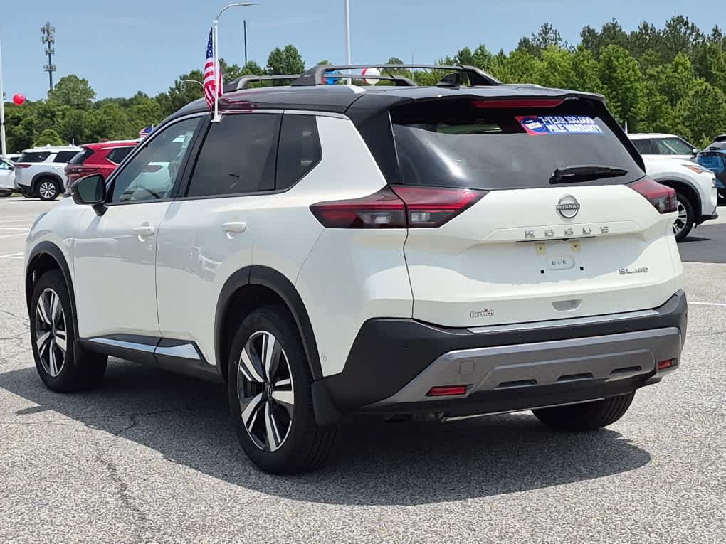 Used 2023 Nissan Rogue SL w/ SL Premium Package AWD/4WD image 4