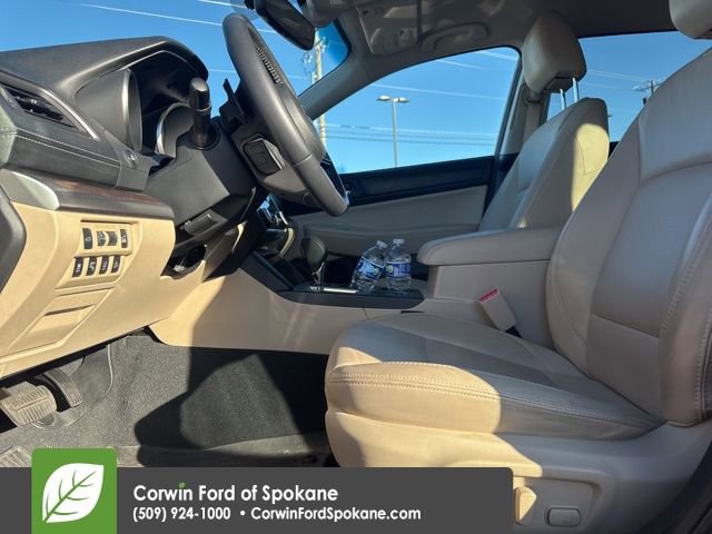 Used 2019 Subaru Outback 2.5i Limited w/ Popular Package #2 image 9