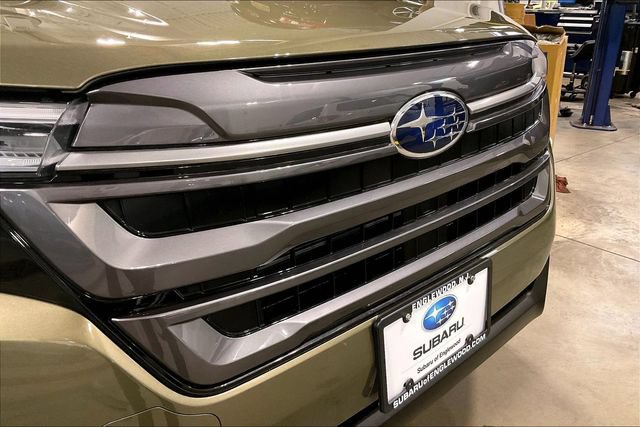 Used 2025 Subaru Forester Limited AWD/4WD image 30