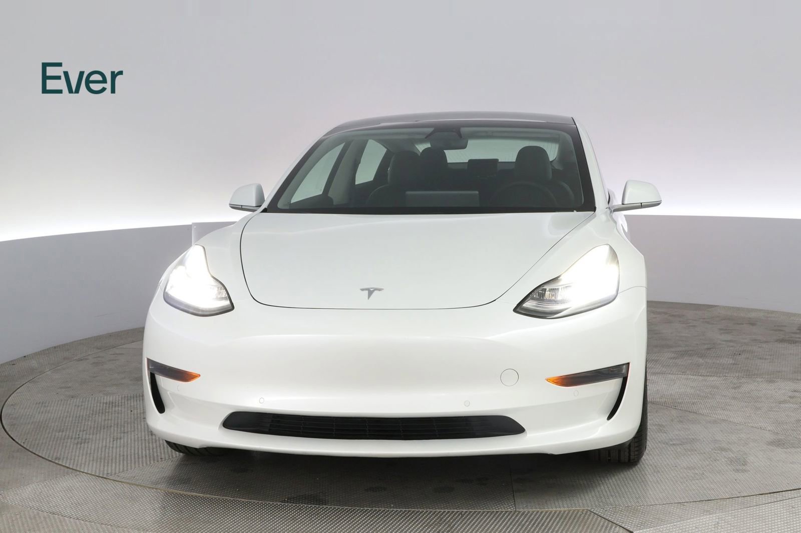 Used 2020 Tesla Model 3 Standard Range image 12