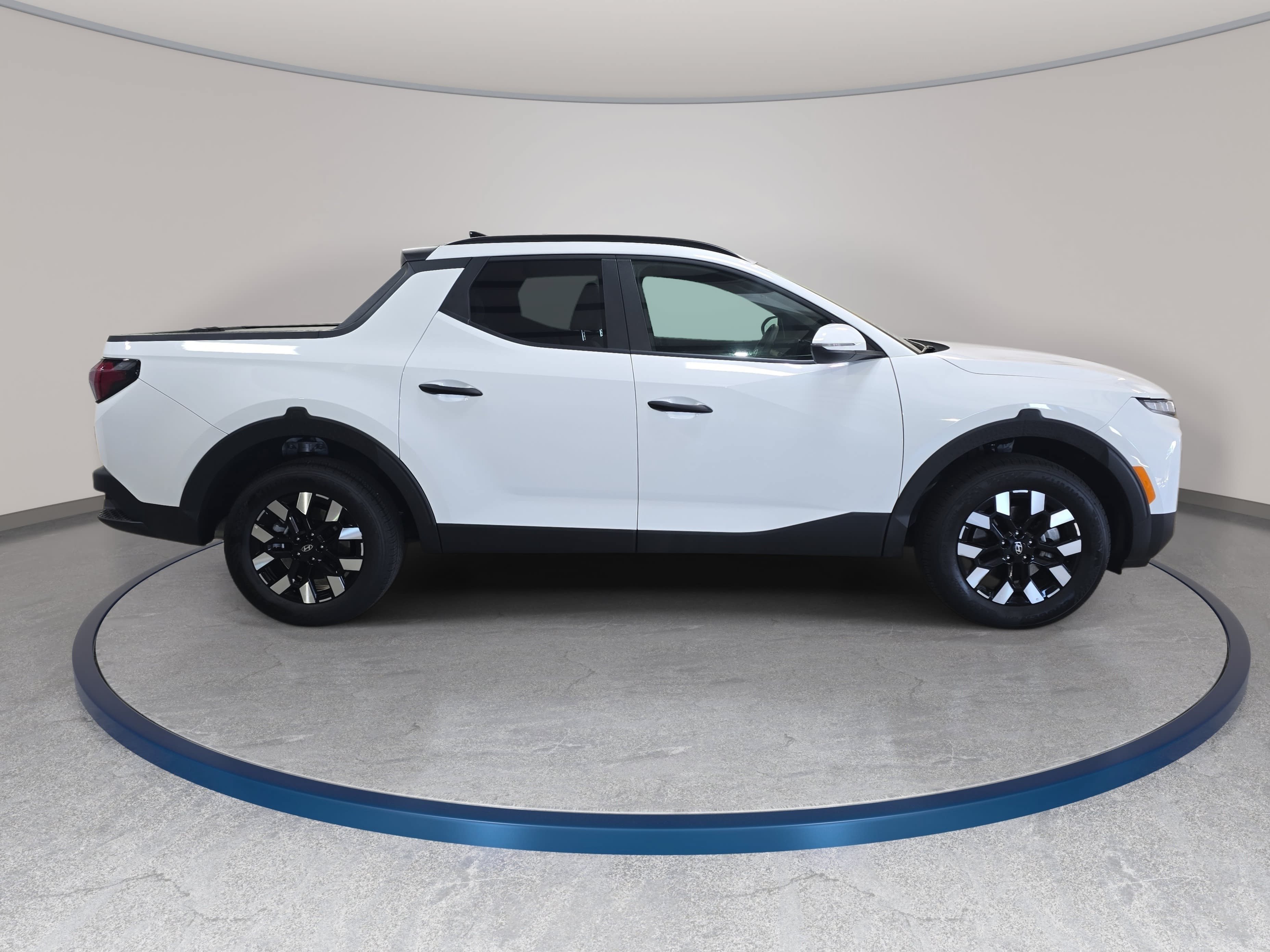 Used 2026 Hyundai Santa Cruz SEL FWD image 5