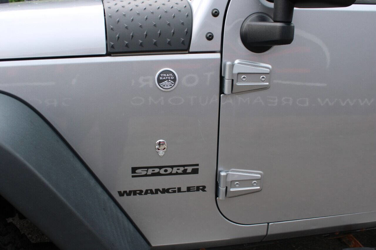 Used 2014 Jeep Wrangler Sport image 22