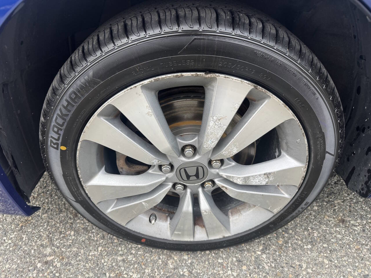 Used 2011 Honda Accord EX-L image 10