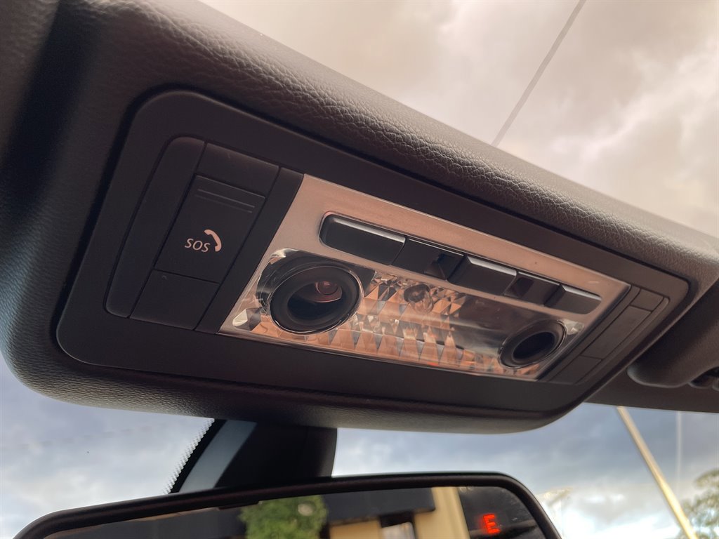 Used 2013 BMW 335i Convertible image 30