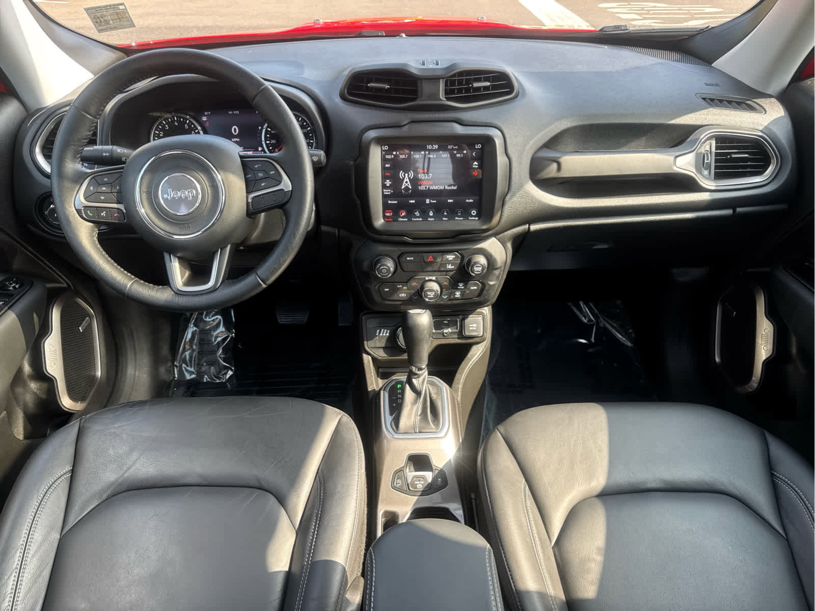 Certified 2021 Jeep Renegade Limited w/ Sun & Sound Group image 24