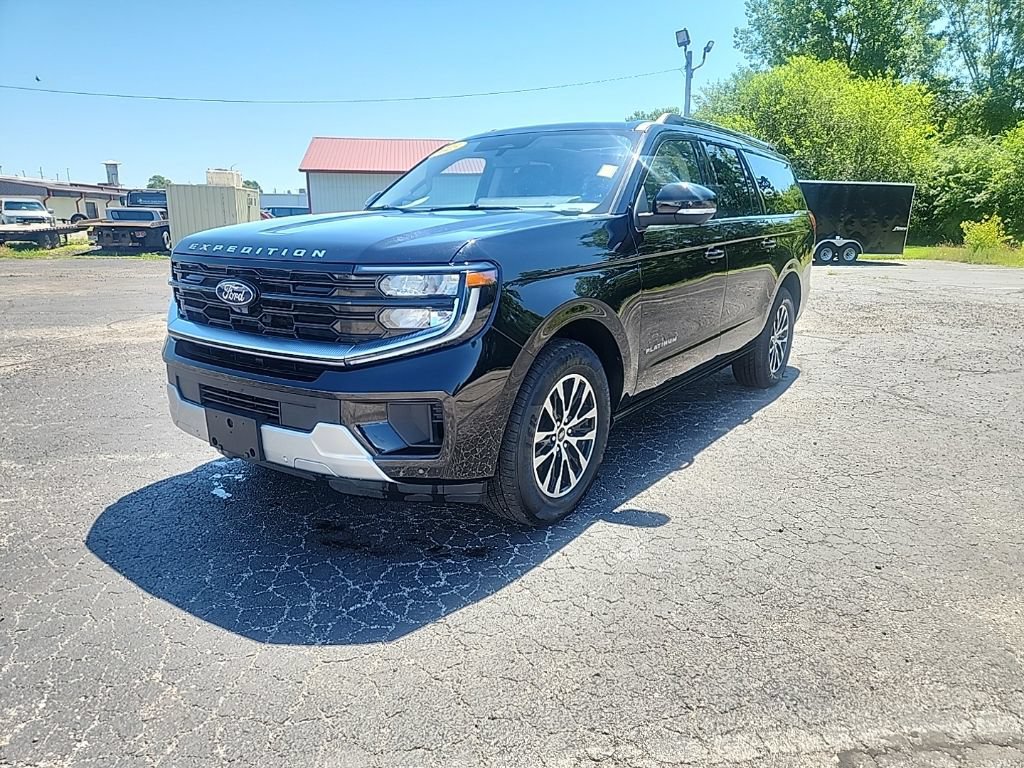 Used 2025 Ford Expedition Max Platinum AWD/4WD image 12