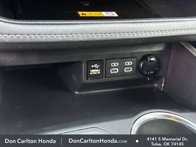 Used 2024 Toyota Highlander XSE FWD image 27