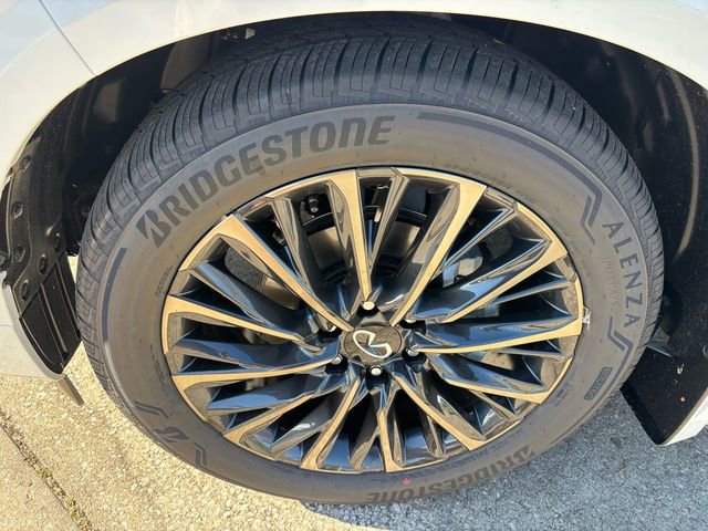 New 2026 INFINITI QX80 Autograph w/ Premium Cargo Package image 10