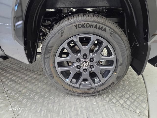 New 2026 Toyota Tundra Platinum AWD/4WD image 24