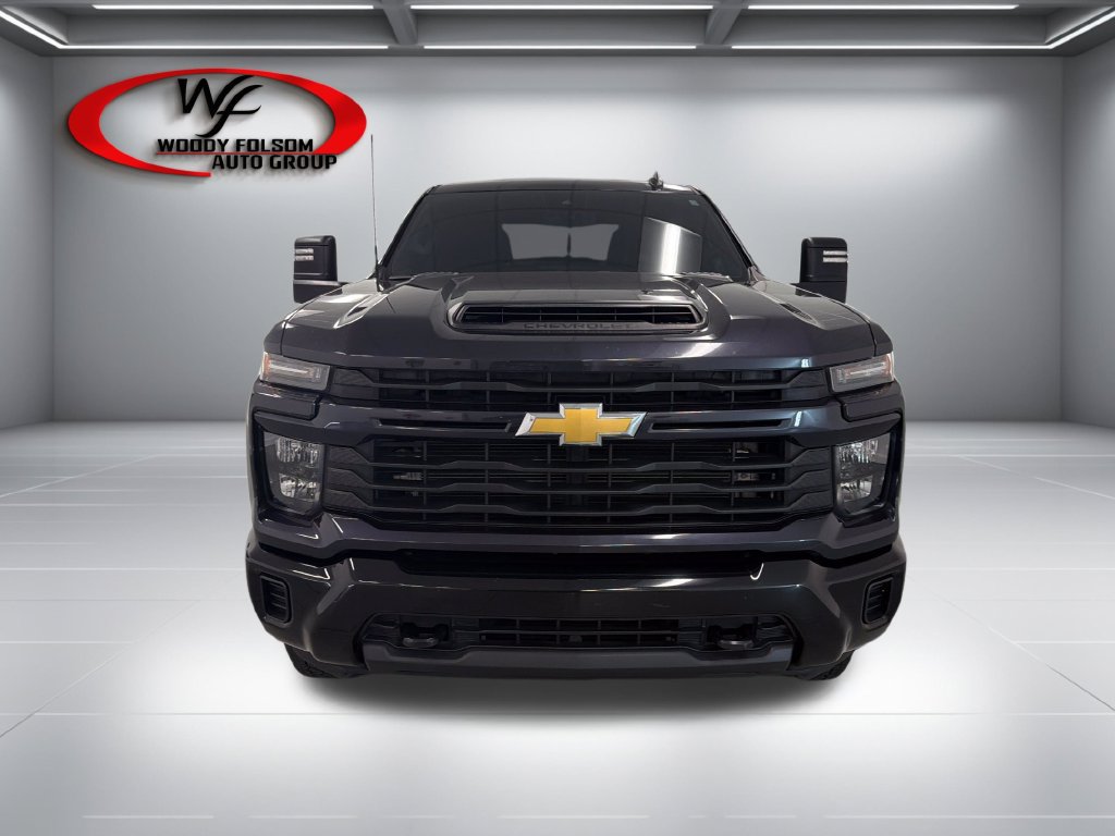 Used 2024 Chevrolet Silverado 2500 Custom w/ Custom Value Package AWD/4WD image 4