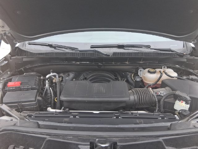 Used 2023 Chevrolet Suburban Z71 w/ Luxury Package AWD/4WD image 15