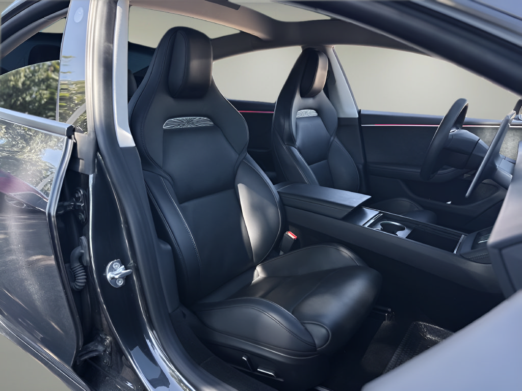 Used 2024 Tesla Model 3 Performance AWD/4WD image 18