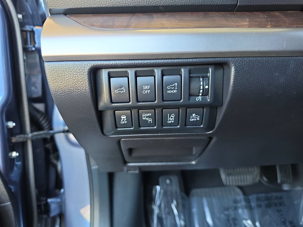 Used 2016 Subaru Outback 2.5i Limited AWD/4WD image 18