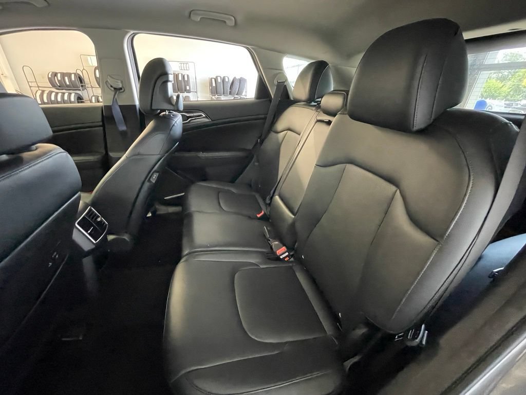 Used 2023 Kia Sportage EX FWD image 26