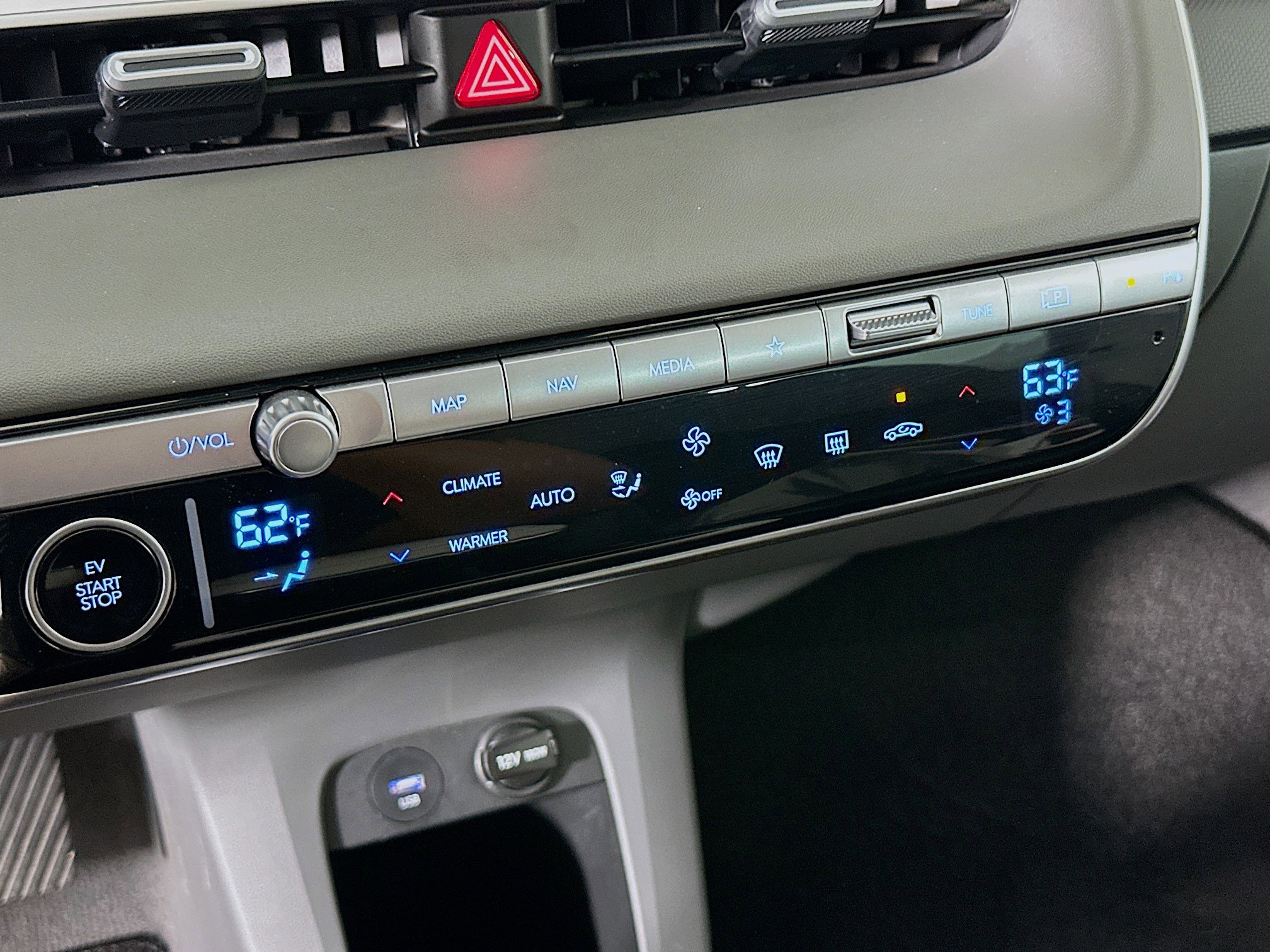 Used 2024 Hyundai Ioniq 5 SEL RWD image 24