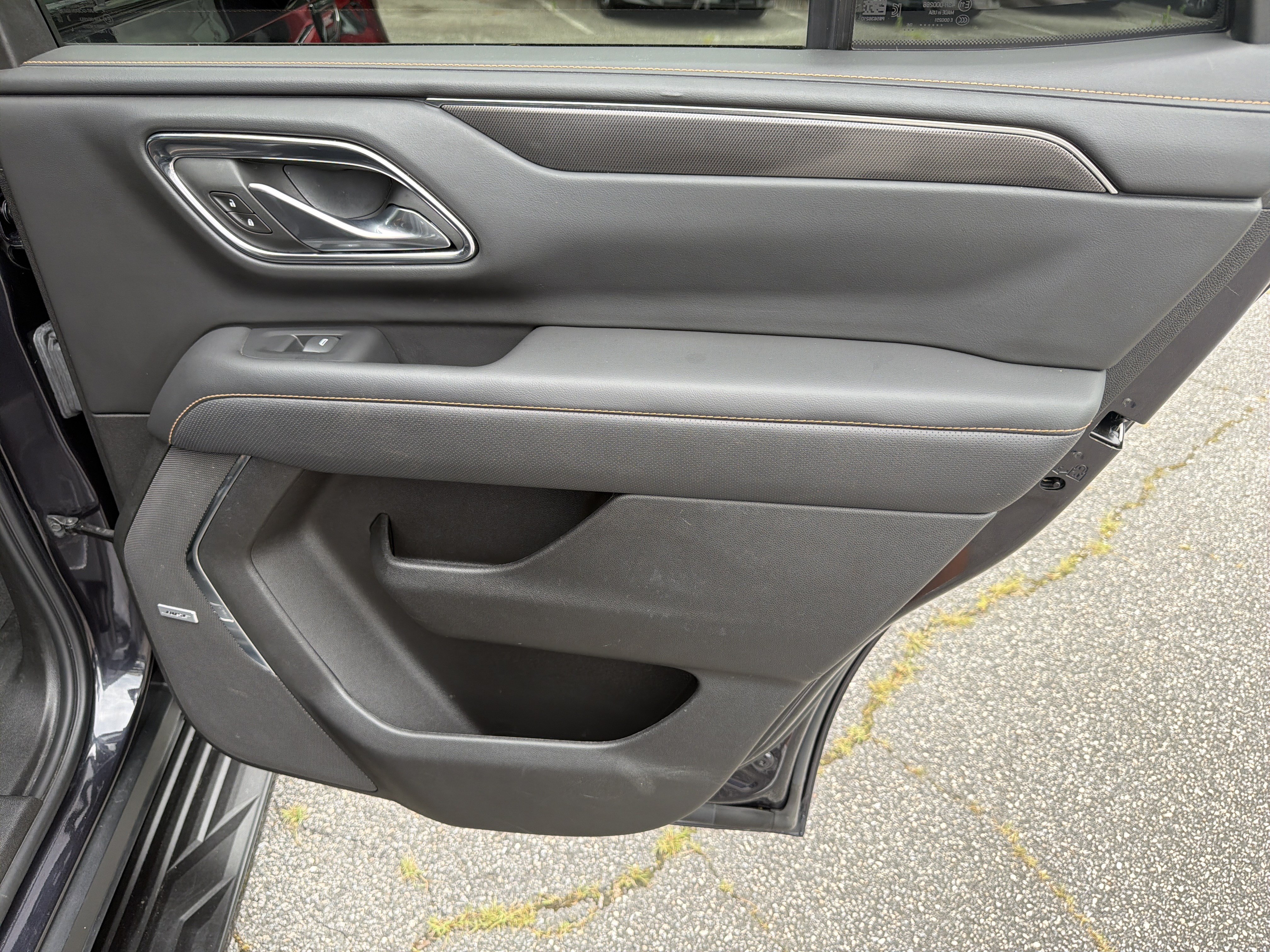 Used 2024 GMC Yukon AT4 AWD/4WD image 16