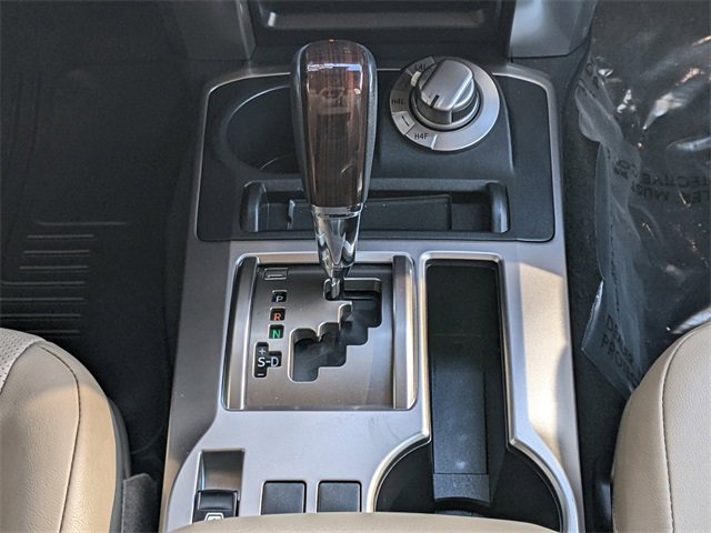 Used 2021 Toyota 4Runner Limited image 17