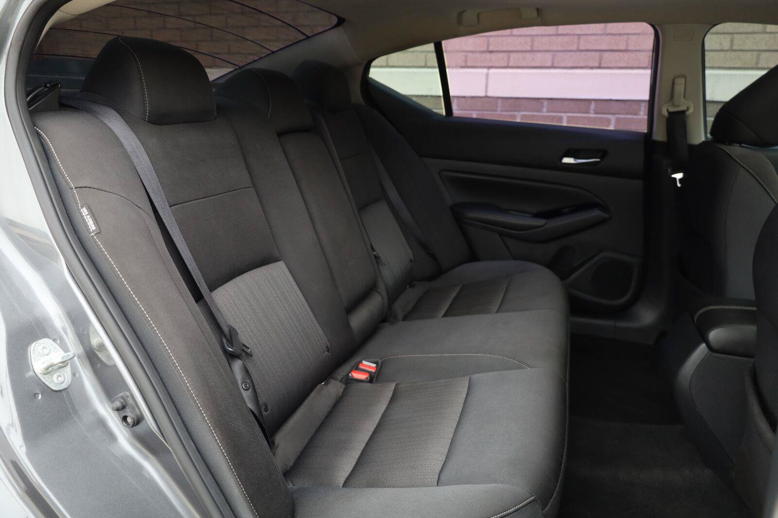 Used 2021 Nissan Altima 2.5 SV w/ SV Premium Package FWD image 24