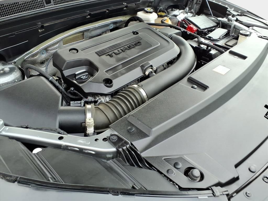 Used 2023 Buick Envision Essence image 30