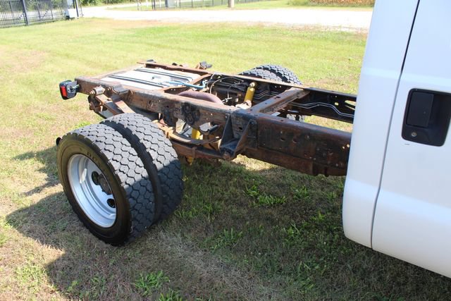 Used 2002 Ford F550 4x4 Regular Cab Super Duty image 7