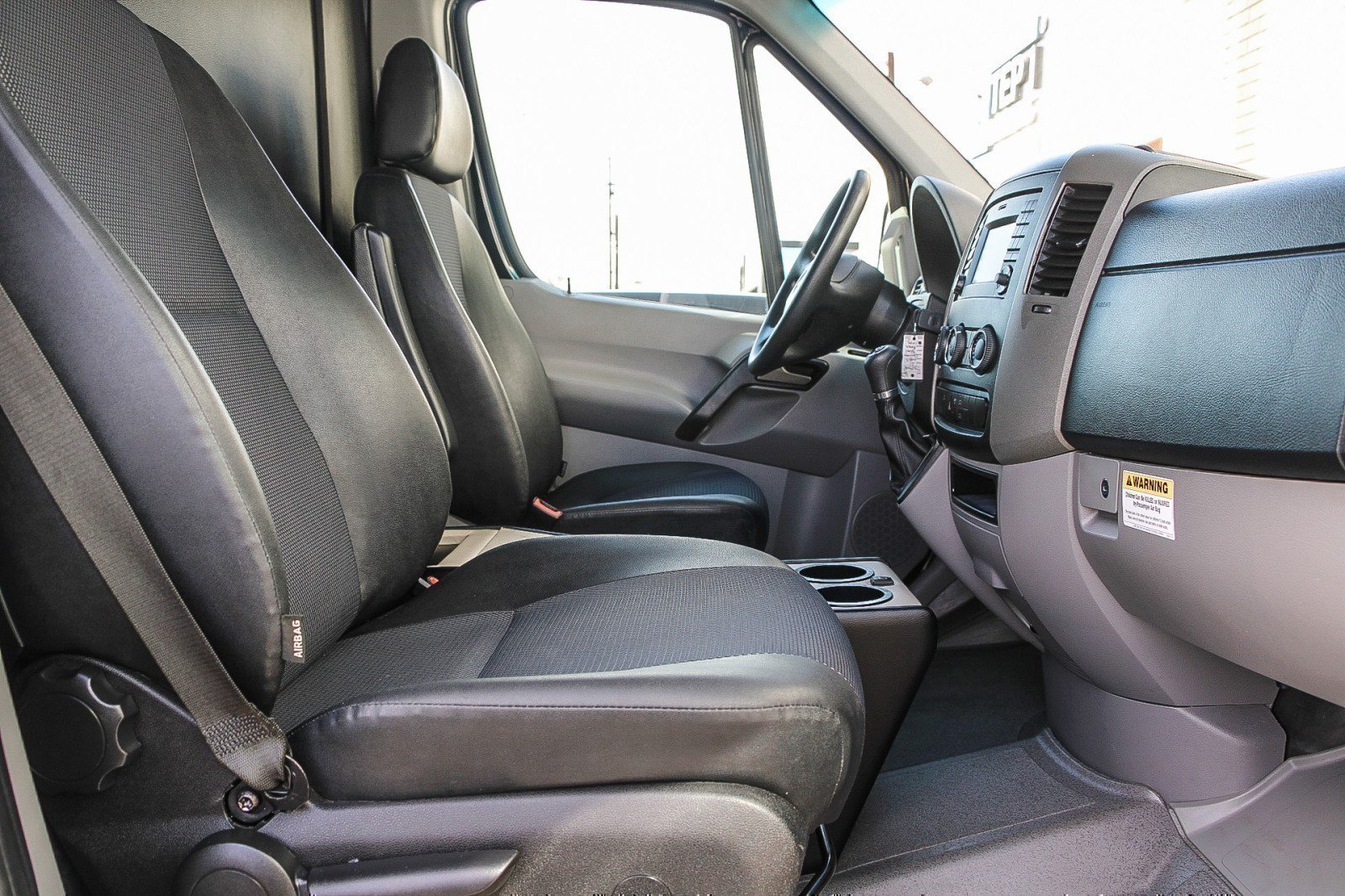 Used 2017 Mercedes-Benz Sprinter 3500 image 32