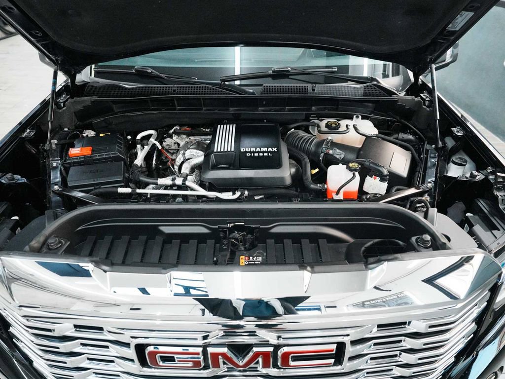Used 2024 GMC Sierra 1500 Denali w/ Technology Package AWD/4WD image 40