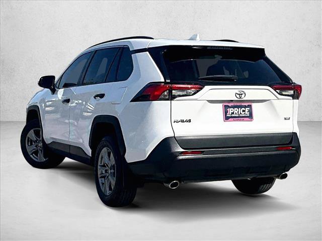 Used 2024 Toyota RAV4 XLE w/ Convenience Package FWD image 13
