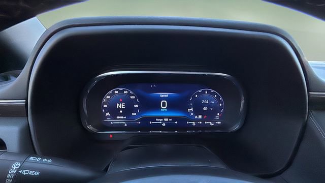 Certified 2023 Chevrolet Tahoe Z71 w/ Luxury Package image 15