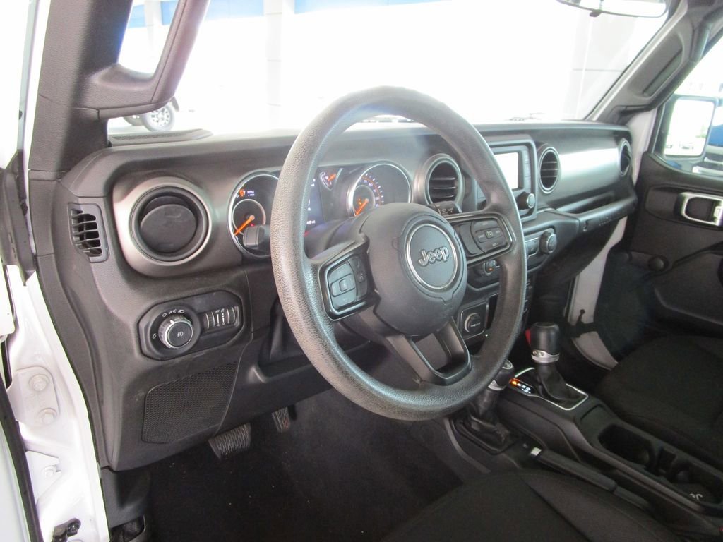 Used 2019 Jeep Wrangler Unlimited Sport image 18