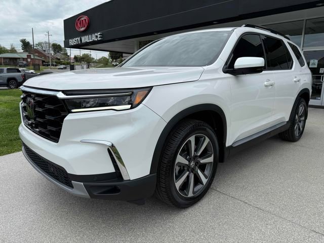 Used 2024 Honda Pilot Touring image 27