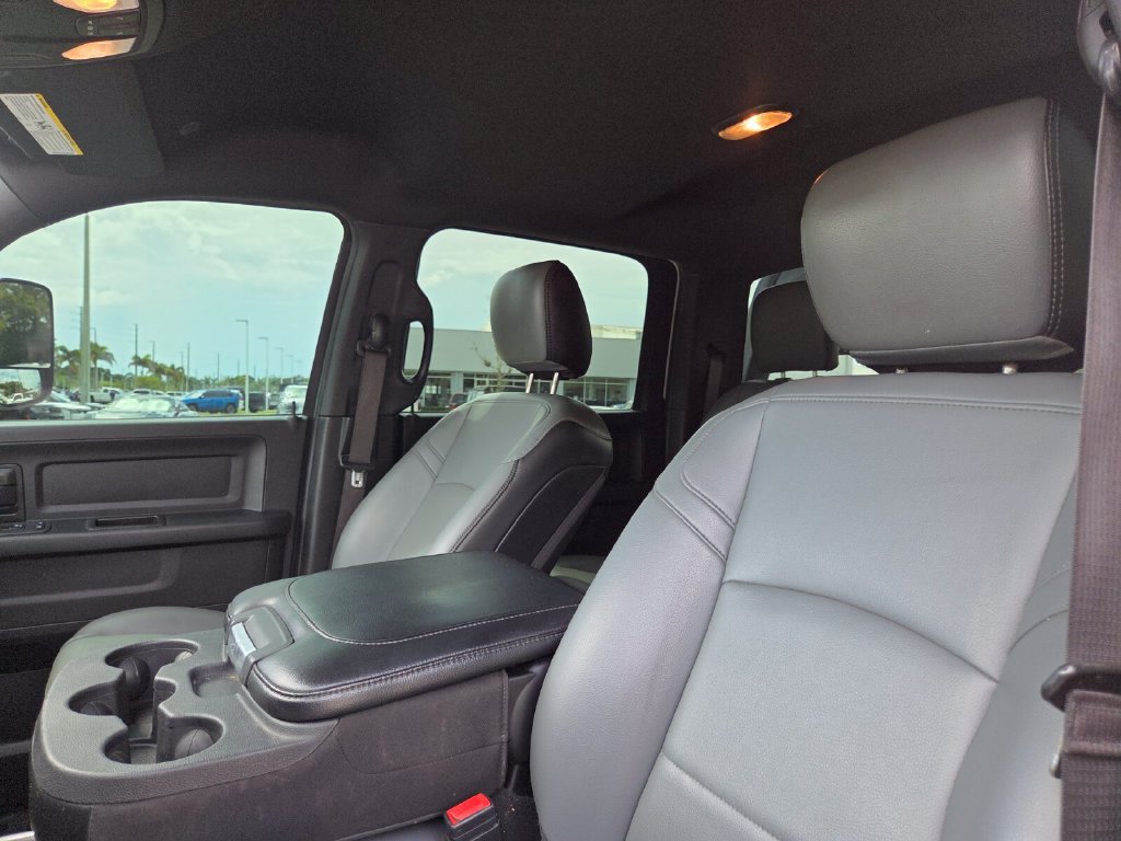 Used 2021 RAM 5500 Tradesman w/ Max Tow Package AWD/4WD image 26