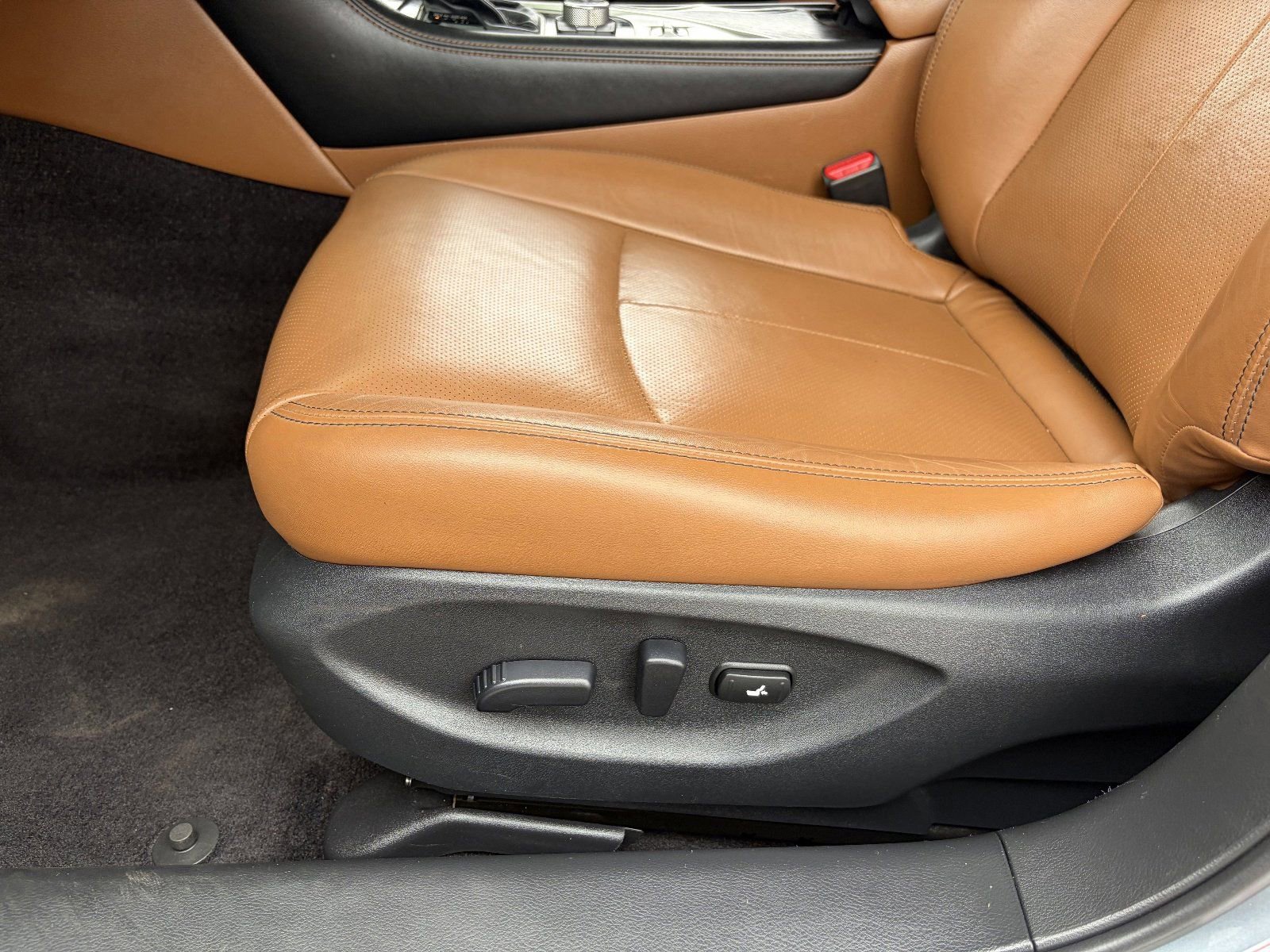 Used 2018 INFINITI Q50 Sport w/ Cargo Package (L95) image 22