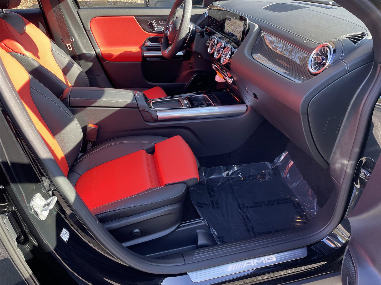 New 2026 Mercedes-Benz GLA 35 AMG 4MATIC image 43