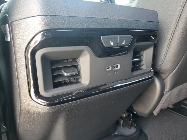 New 2026 GMC Sierra 2500 AT4 w/ AT4 Premium Plus Package AWD/4WD image 12