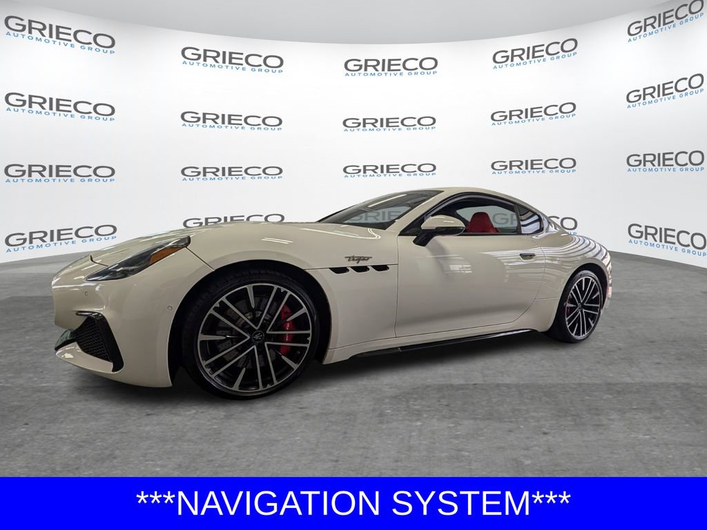 Used 2024 Maserati GranTurismo Trofeo image 3