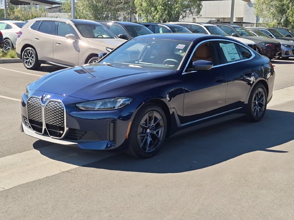 New 2026 BMW i4 eDrive40 w/ Premium Package RWD image 2