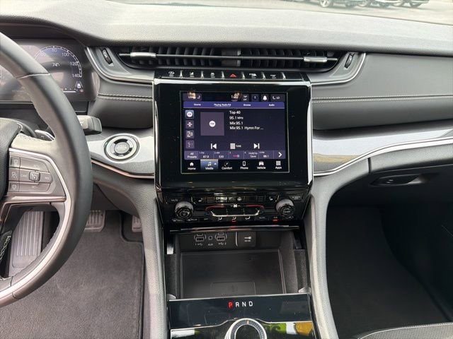 Certified 2022 Jeep Grand Cherokee Altitude image 26