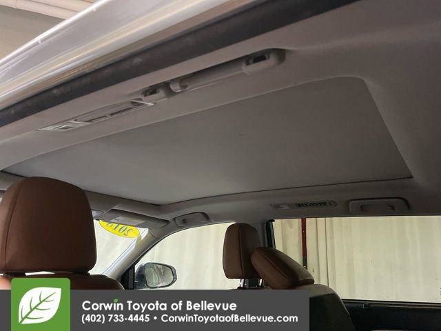 Used 2018 Toyota Highlander Limited Platinum image 24