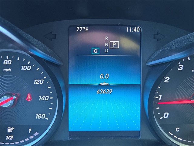 Used 2022 Mercedes-Benz GLC 300 SUV image 23