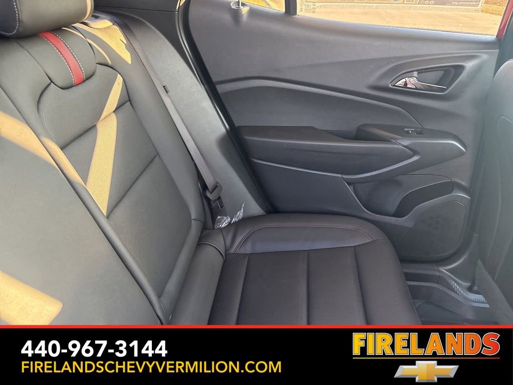 New 2026 Chevrolet Trax RS w/ Sunroof Package image 38