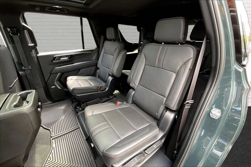 Used 2025 Chevrolet Tahoe RST w/ Comfort Package AWD/4WD image 22