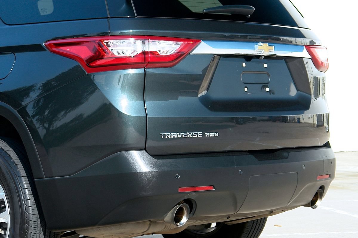 Used 2021 Chevrolet Traverse LT AWD/4WD image 34