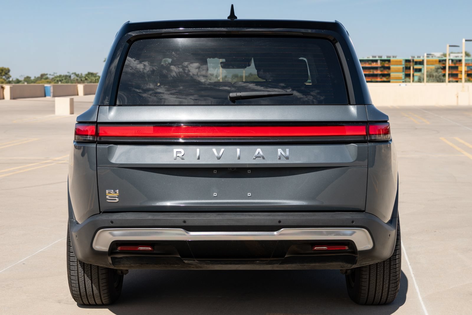 Used 2023 Rivian R1S Adventure AWD/4WD image 10