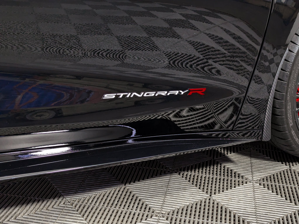Used 2024 Chevrolet Corvette Stingray Preferred Conv w/ Z51 Performance Package RWD image 14